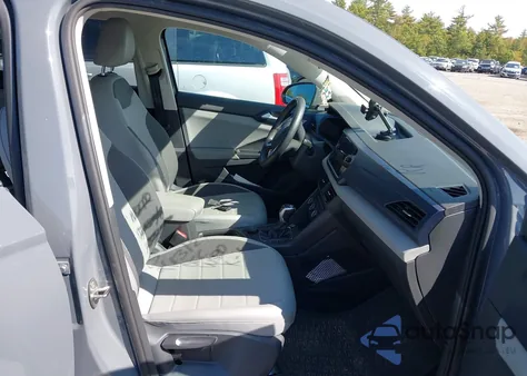 2022 Volkswagen Taos 1.5T Se z USA, uszkodzony, nr VIN 3VVPX7B24NM036135